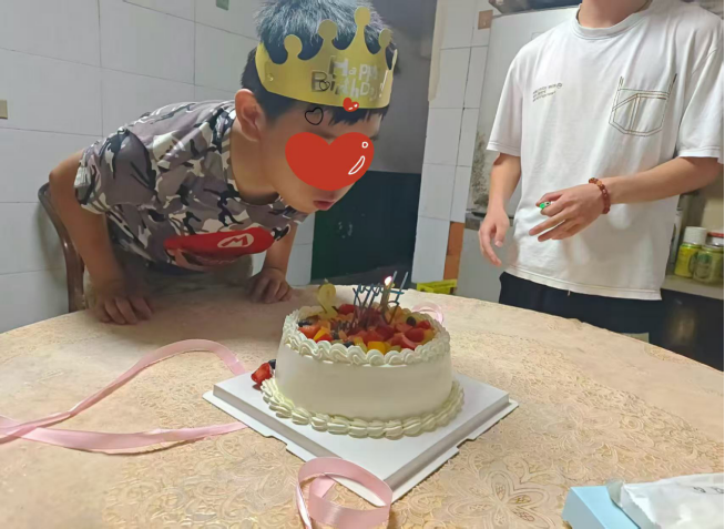 陪伴困境儿童长大 ：达州市通川区金石镇生日会活动